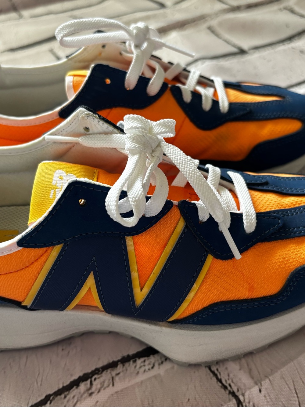 SOLD do not buy New Balance White, Yellow and Navy Athletic Sneaker — 327 Detail